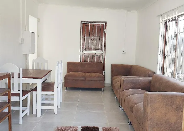 Samantha\'S Guesthouse